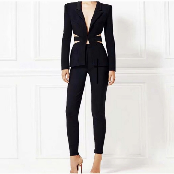 MISHA COLLECTION EUC BLACK LINED CUT OUT STRUCTURED BLAZER SIZE MEDIUM - Picture 6 of 11